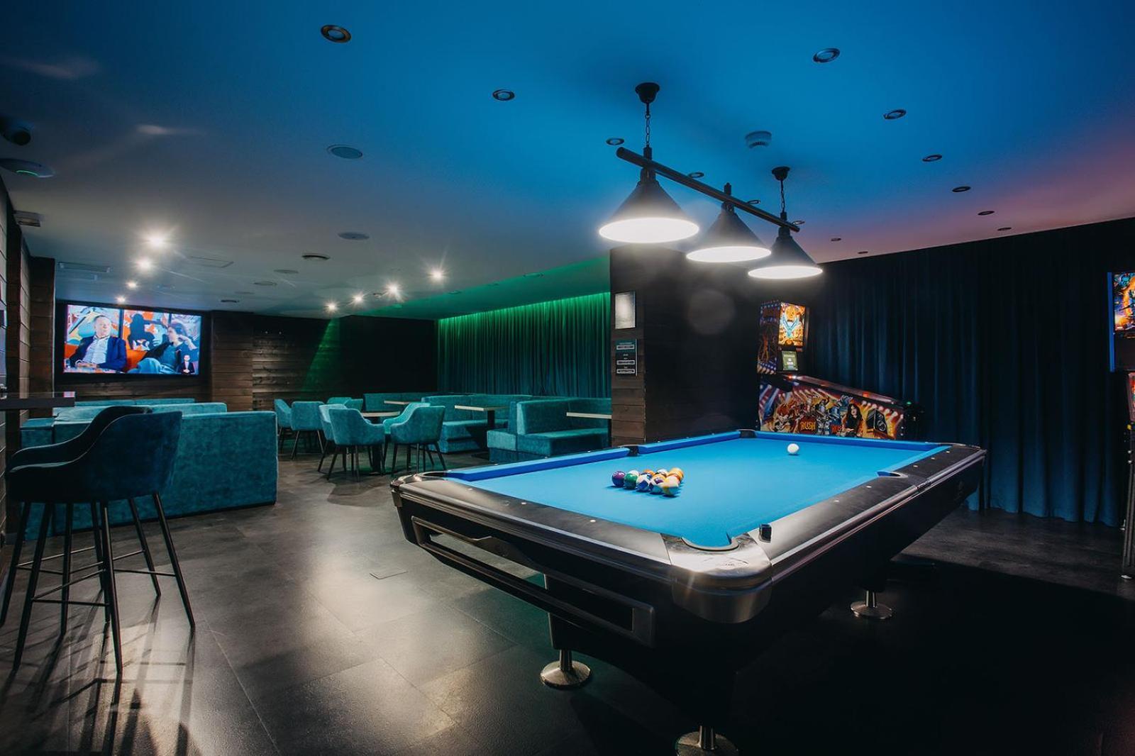 Green Mountain 5* Hotel 카르파츠 외부 사진 The Billiard Room