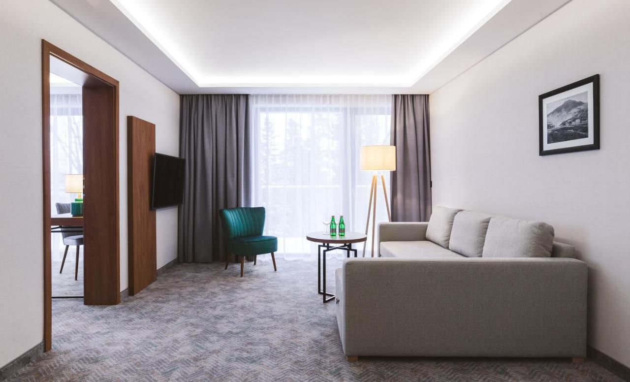 Green Mountain 5* Hotel 카르파츠 외부 사진 Suite