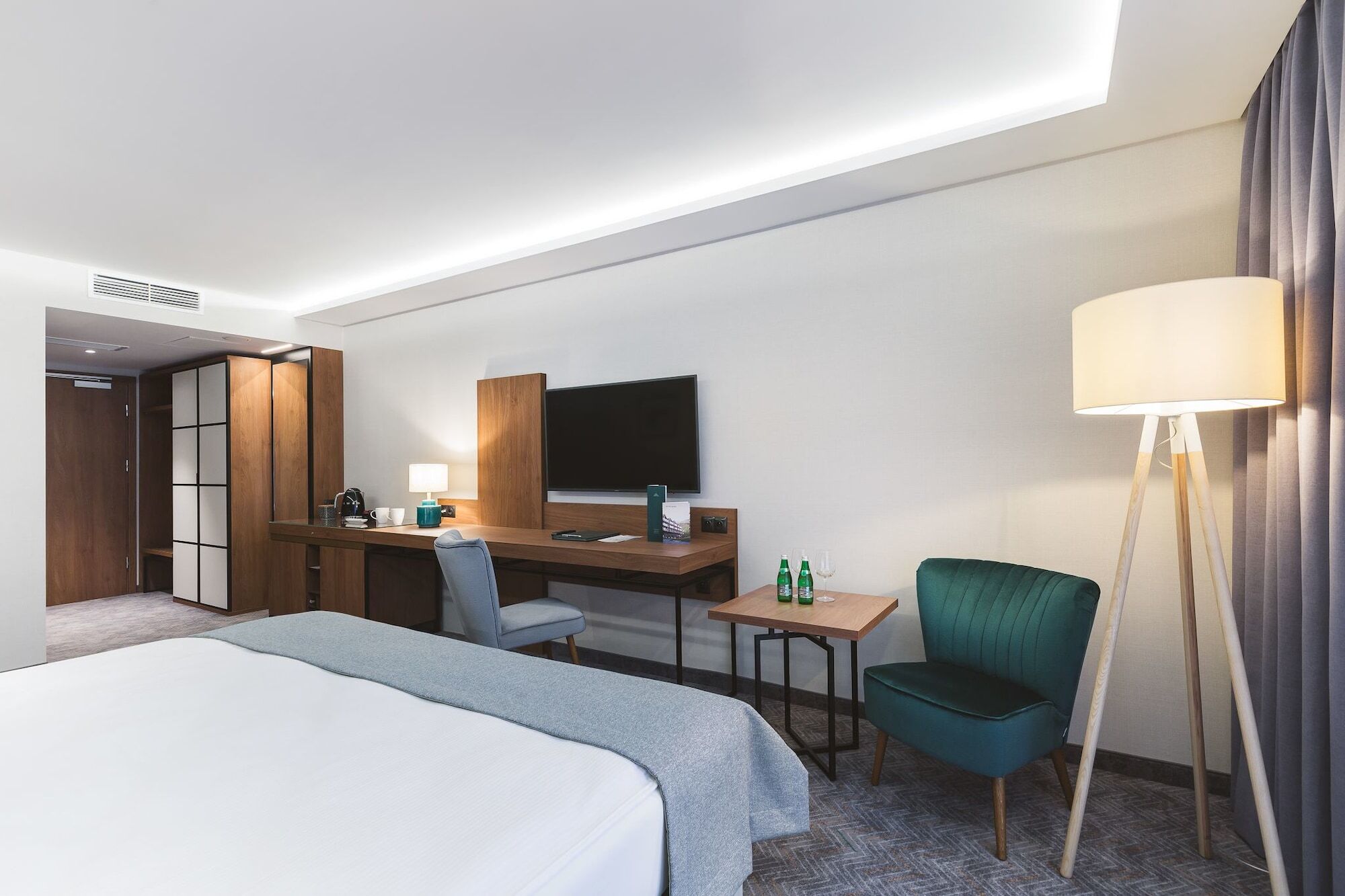 Green Mountain 5* Hotel 카르파츠 외부 사진 A room at the hotel